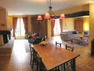 Nuit D'un Jour Bed & Breakfast
